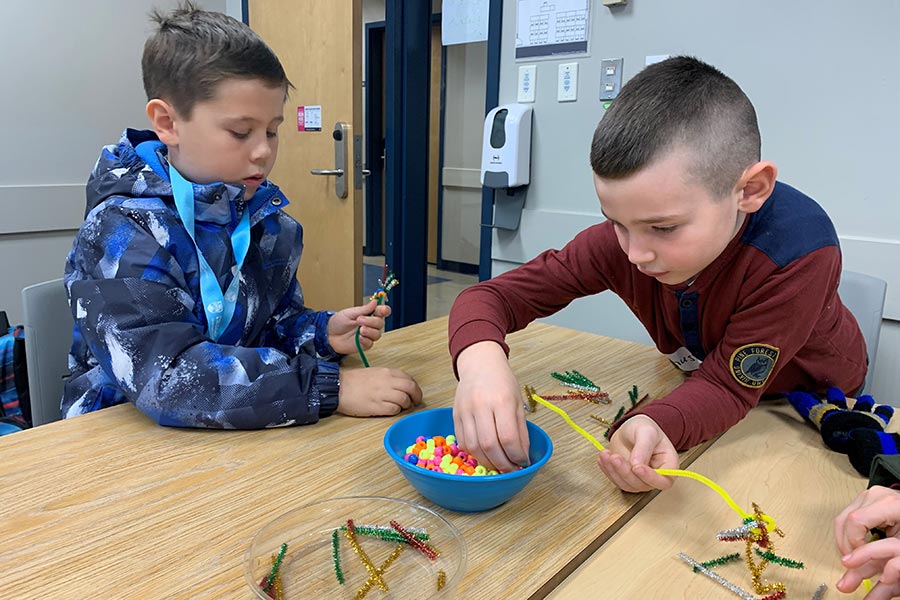 youth_neuron-beading-camp Neuron Beading